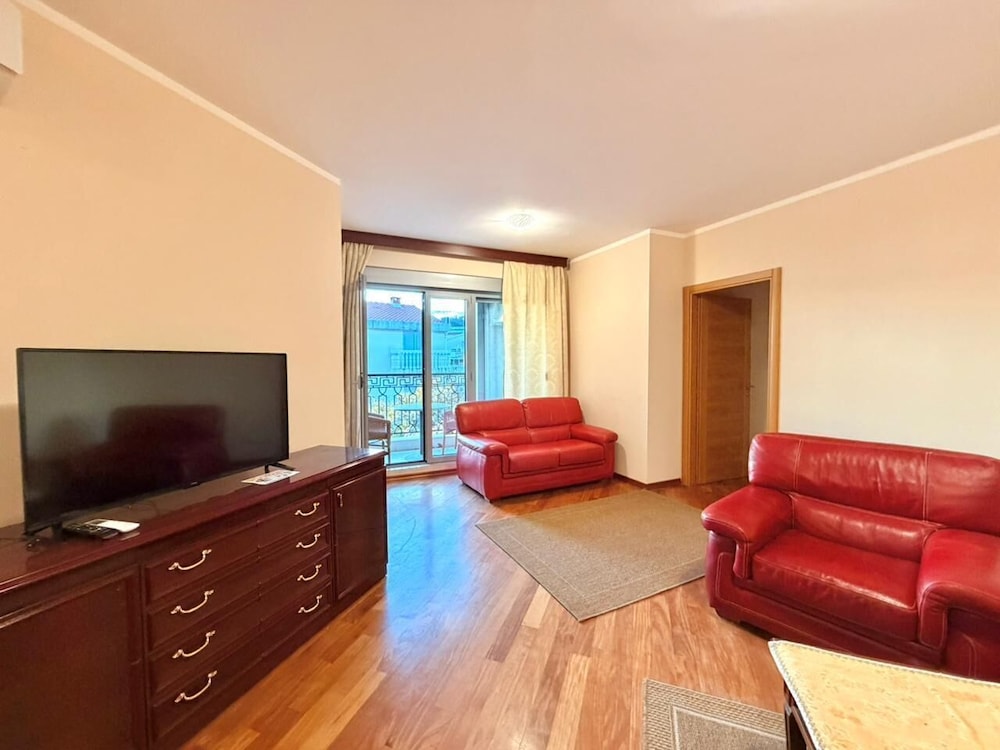 Beachfront Apartments Oaza 2