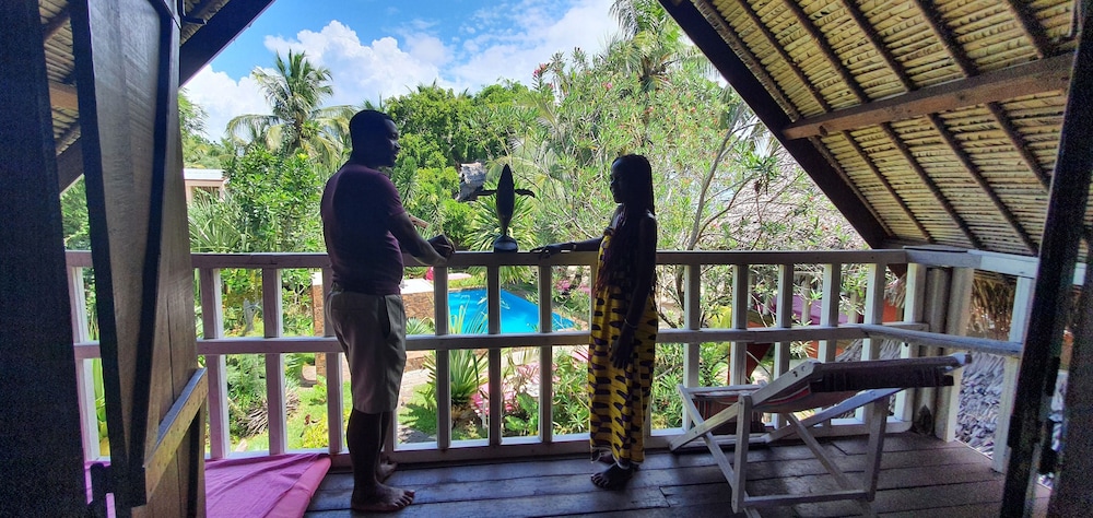 Ravoraha Ecolodge