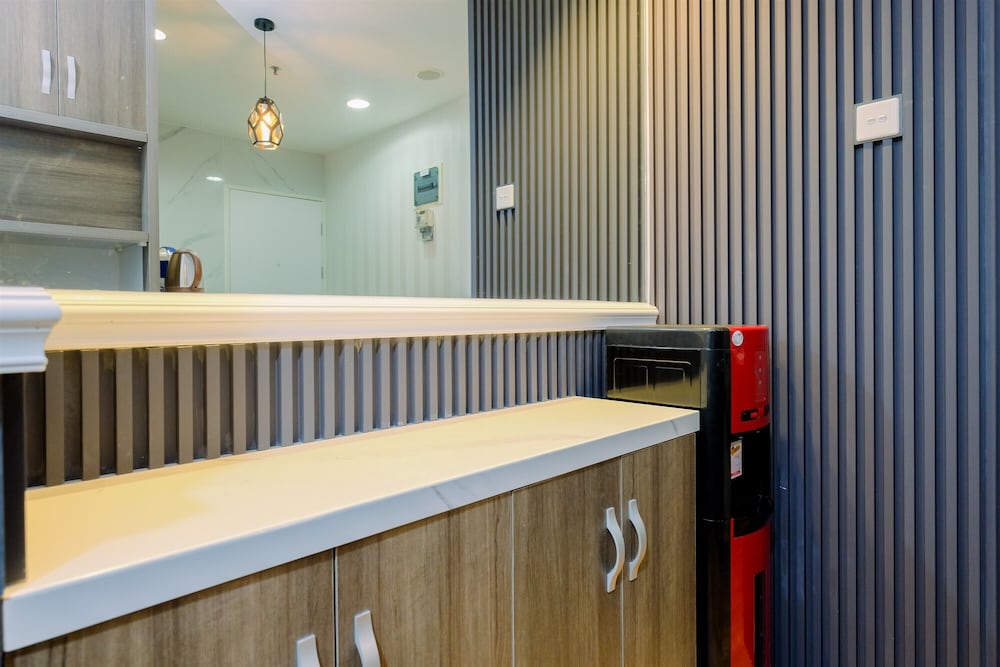 Best Deal and Modern 1BR Sentul Tower Apartment