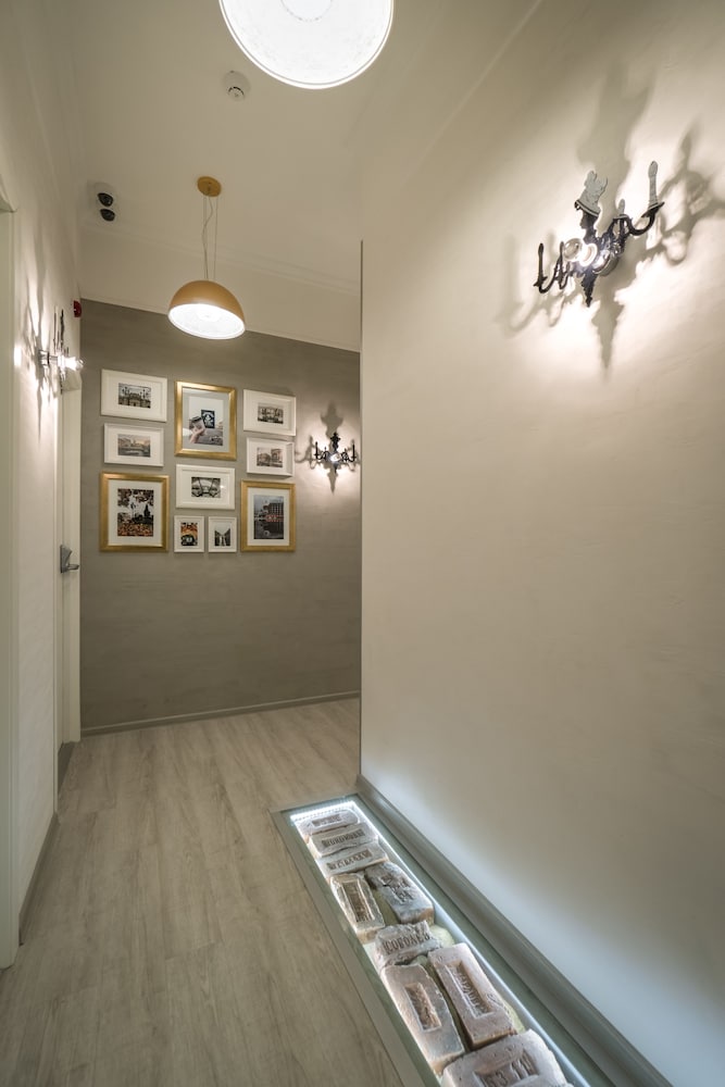 Kamara apartments