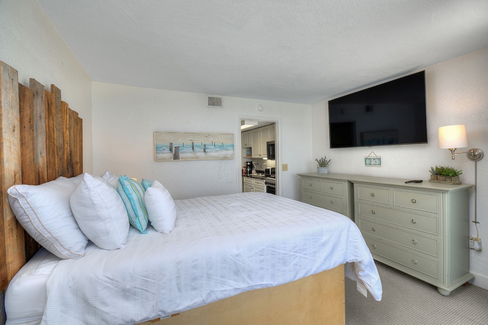 Sand Dunes by Elliott Beach Rentals