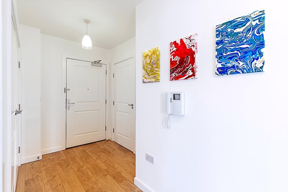 Stepney Green City Apartment
