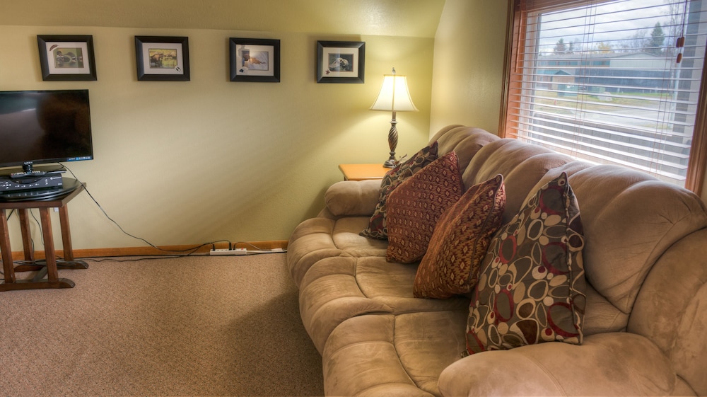 Kenai River Lodge