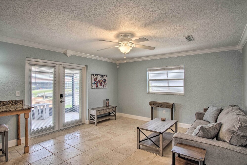 Sunny Canalfront Getaway, 8 Mi to Cocoa Beach view 4