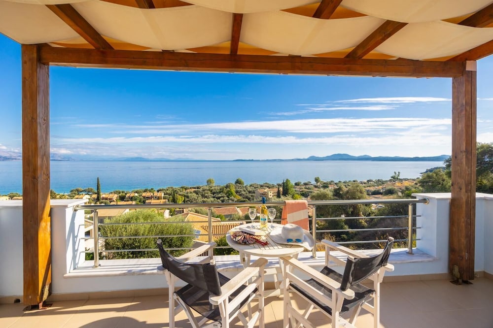 Villa Alya View in Mparmpati