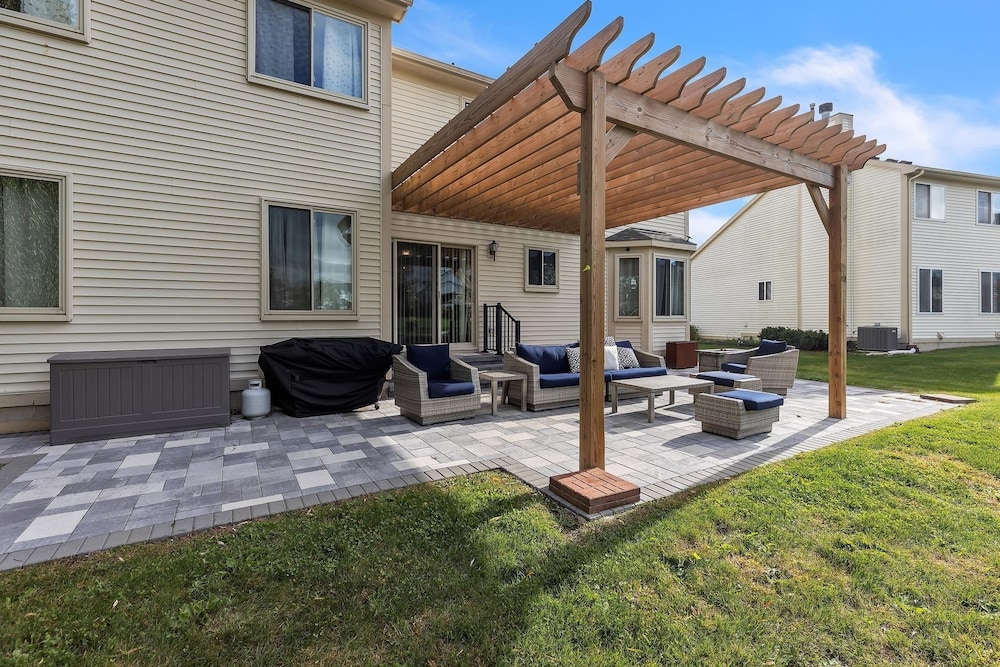 Victors Homebase 4 Bedroom Home