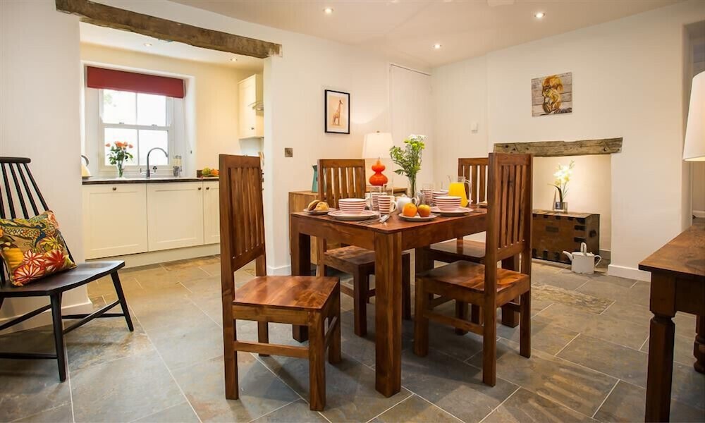 Lacet Cottage