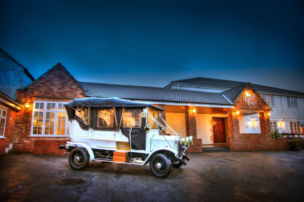 Hotel Lumb Farm Country Club - Image 1
