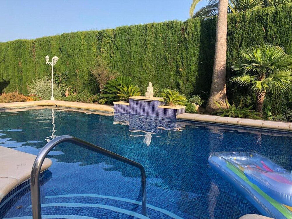 Sunny Javea Villa With Stunning Views
