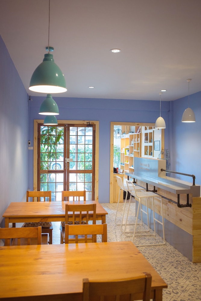 Baan Mek Hostel