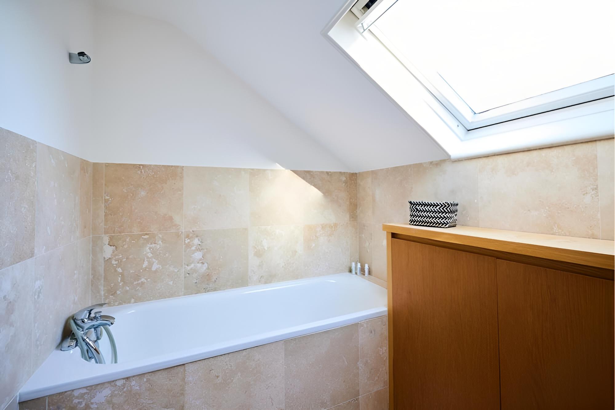 The Barnet Escape - Exquisite 4bdr House With Garden Patio