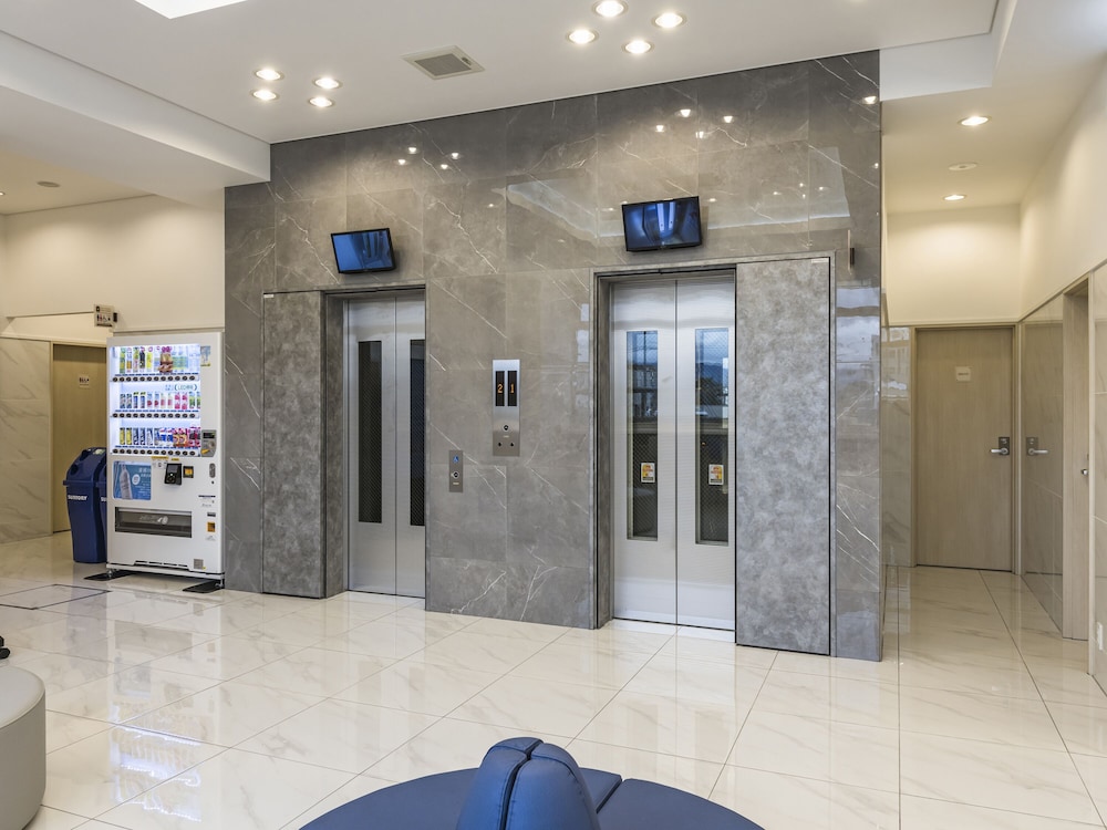 Toyoko Inn Nagano-eki Higashi-guchi 32