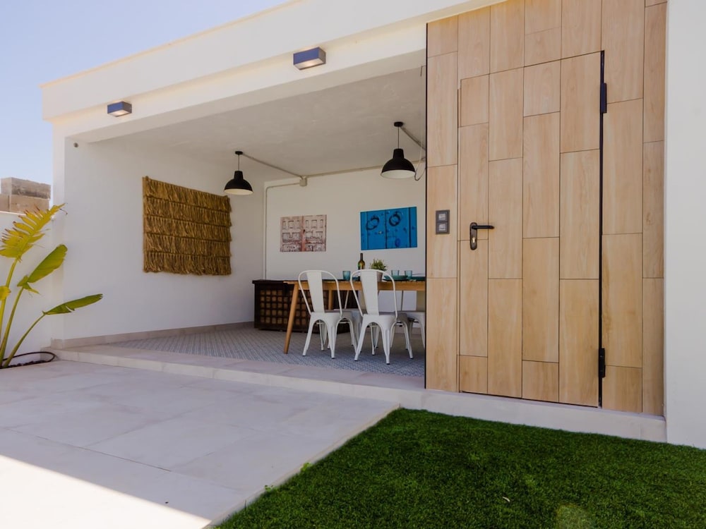 Villa Minerva 15083 in Chiclana