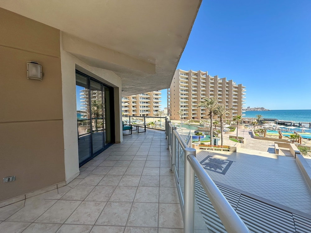 3BR Gem at Sandy Beach Area