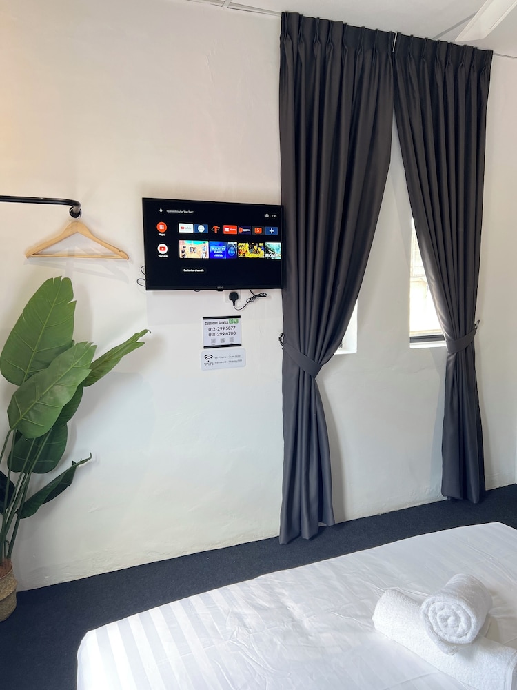 Quee Hotel
