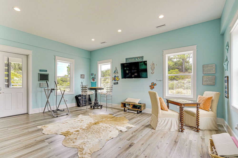 Walk to Beach Access: South Cape San Blas Hideaway