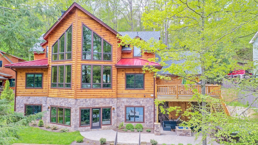 Boulder House