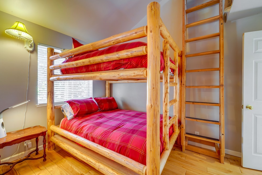 Lake Tahoe Vacations - Incline Village Retreat Near Skiing Beaches - Property Image 28