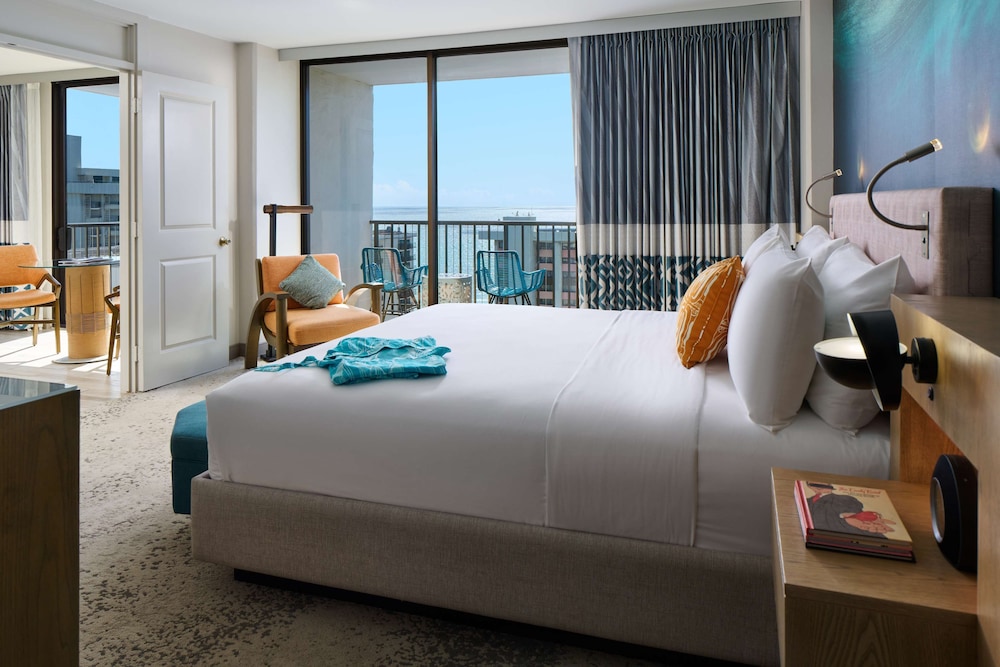 OUTRIGGER Waikiki Beachcomber Hotel 48