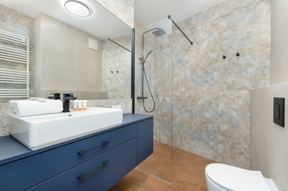 Marina Podzamcze 311 by Renters view 2