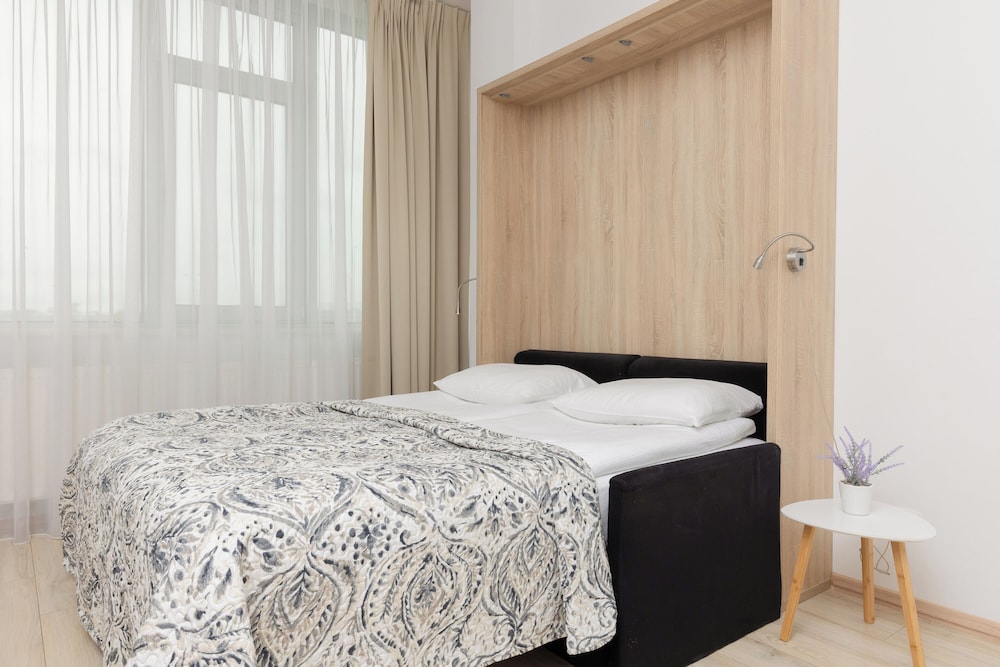 Al. Jerozolimskie 216 Warsaw by Renters view 4