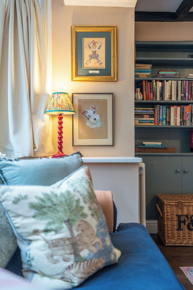 Beautiful 2BD Cottage in the Cotswolds