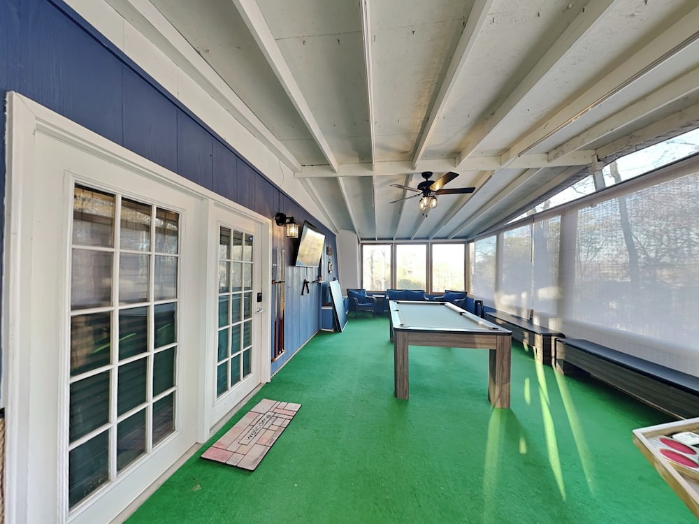 Emerald Cove by Jackson Mountain Rentals