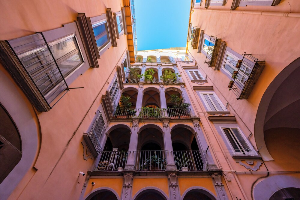 Palazzo Loffredo by Napoliapartments photo 5