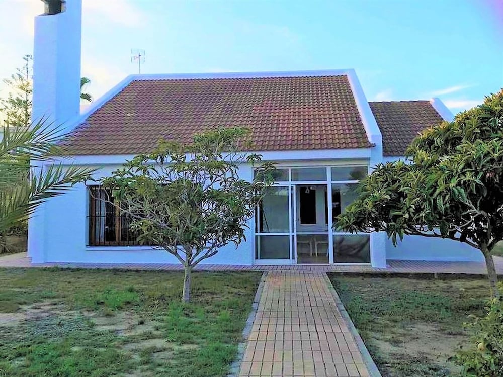 Belvilla by OYO Chalet San Miguel de Salinas view 5