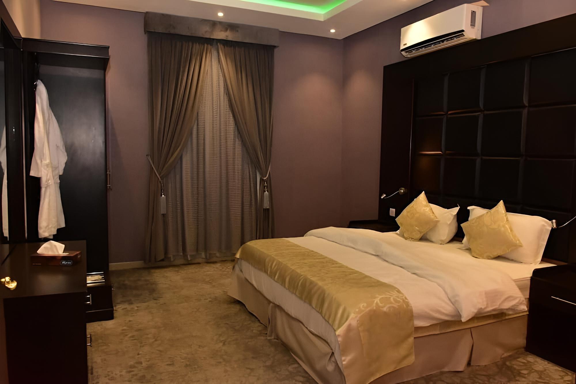 In Maz Aparthotel