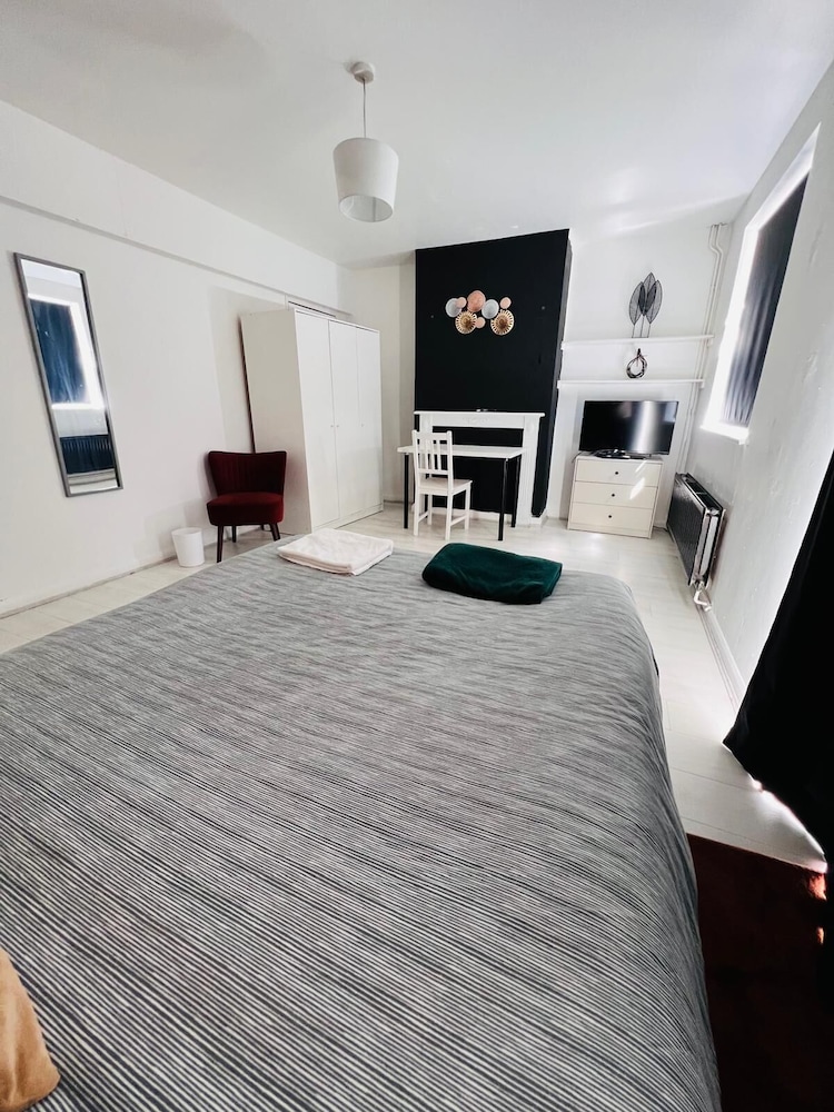 Nest And Limited
