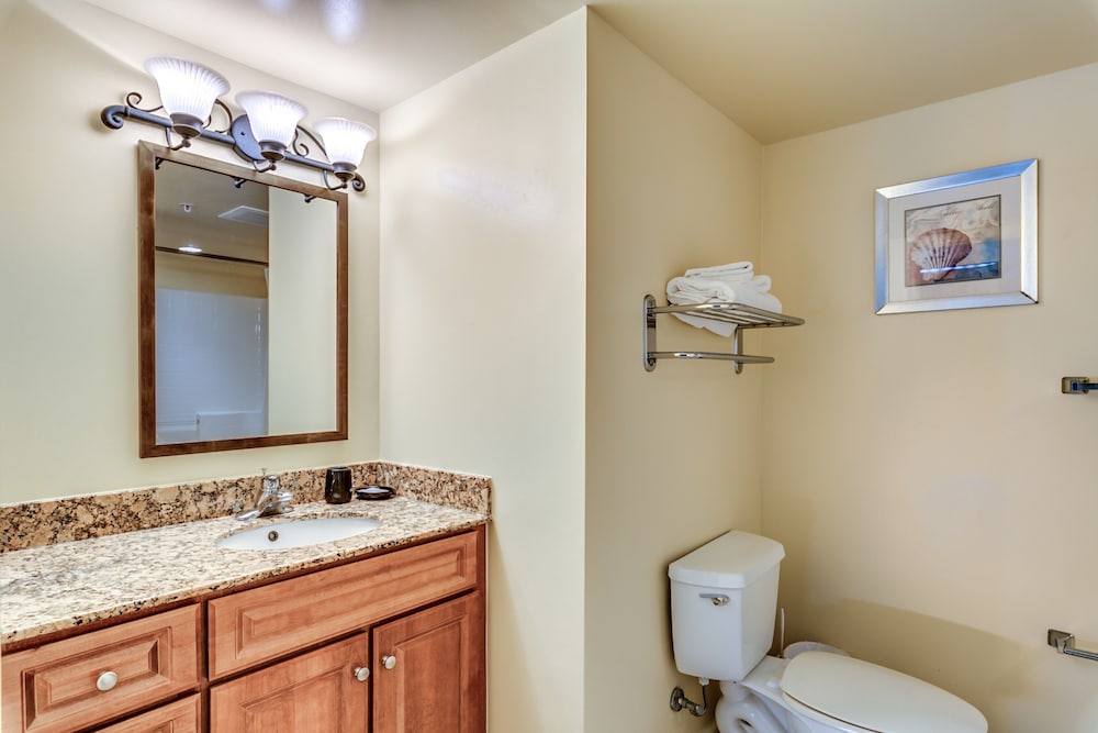 Tilghman Beach and Golf Resort by Condo-World