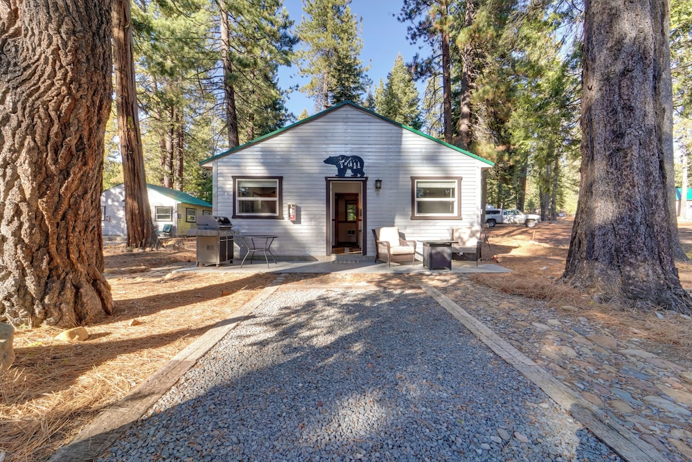 Grill & Beach Access: Cabin in Tahoe Vista!