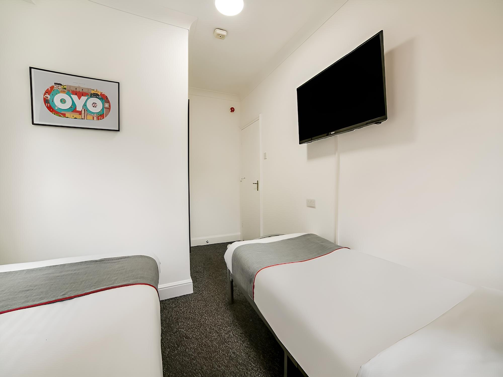 Stratford Hotel
