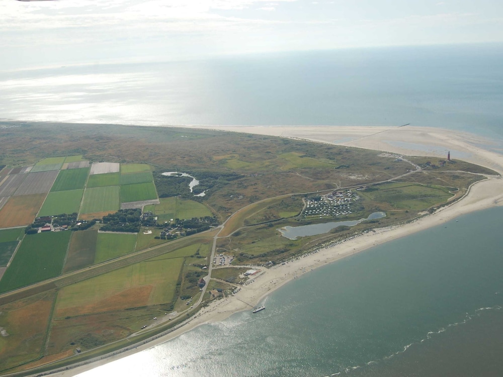 Spacious Farmhouse Near Beach