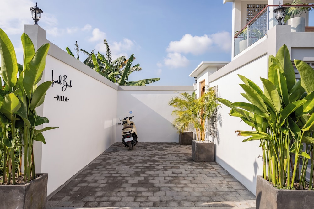 Laid Back Villa