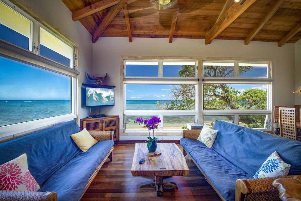Tiki Moon Villas