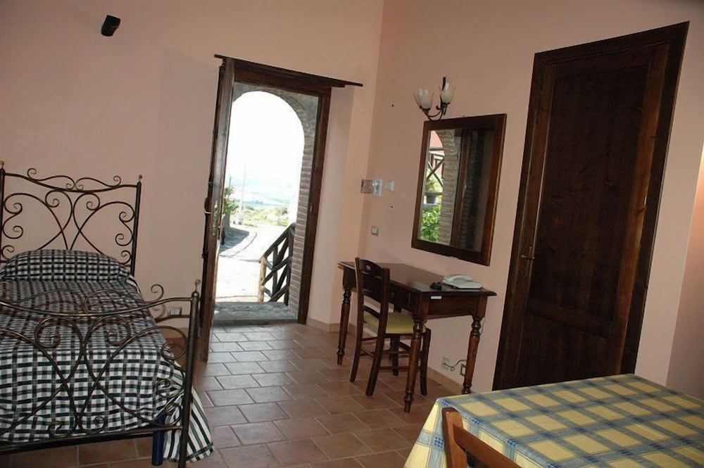 Borgo San Nicolao view 5