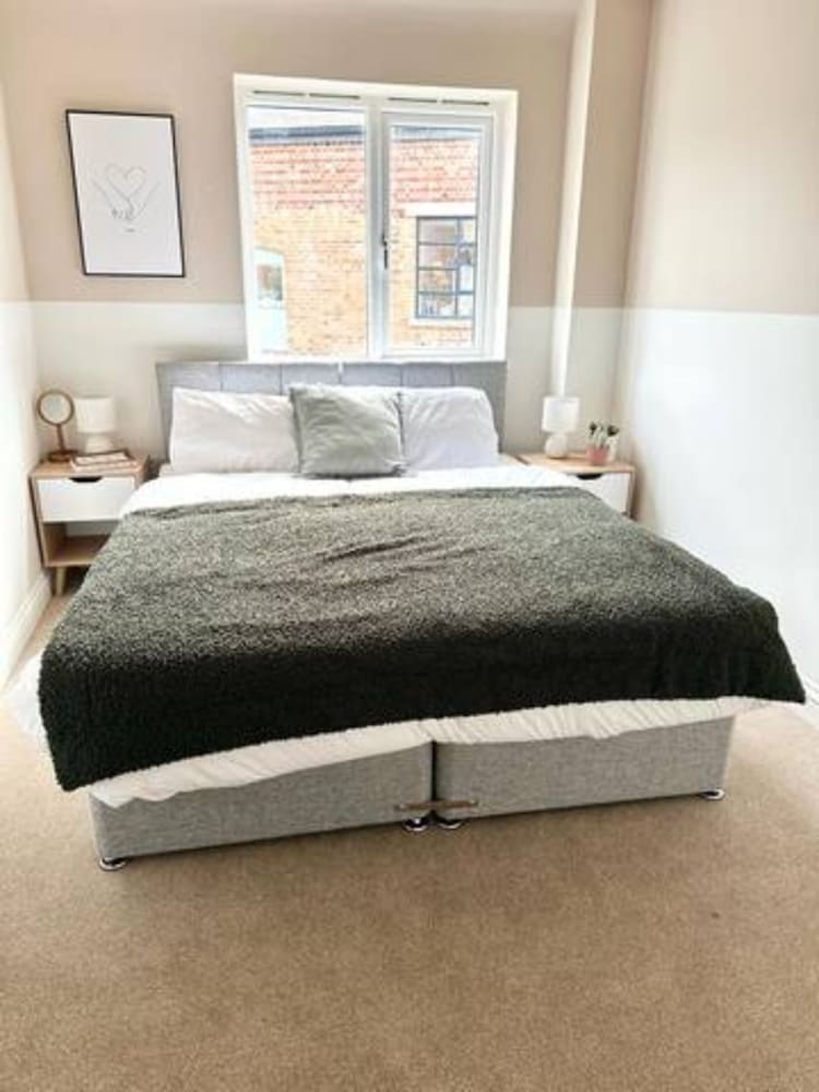 Stroud Vacations - Hosta House - Property Image 2