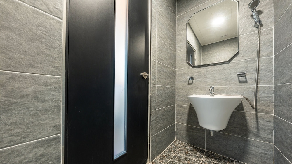 Capella Oceanview Spa Resort Goseong