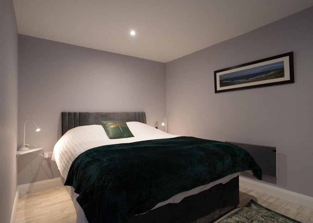 Indigo Apartment - Beautiful 1-bed in Ballycastle view 2