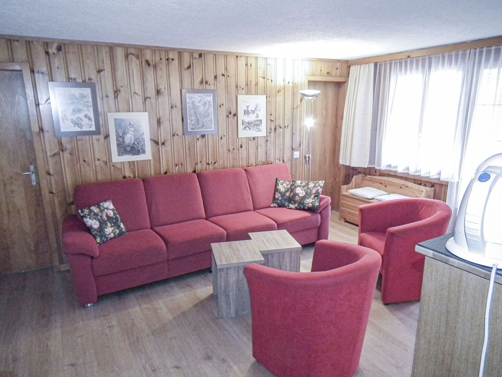 Chalet in Lenk Near Simmen Falls view 5