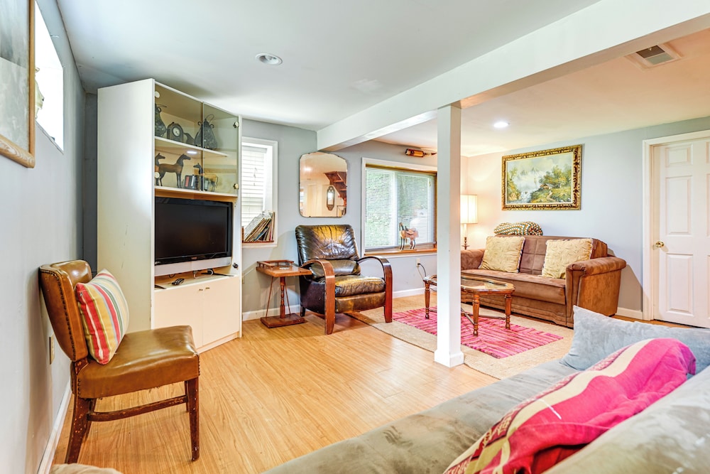 Hike & Fish: Delaware River Cabin w/ Views