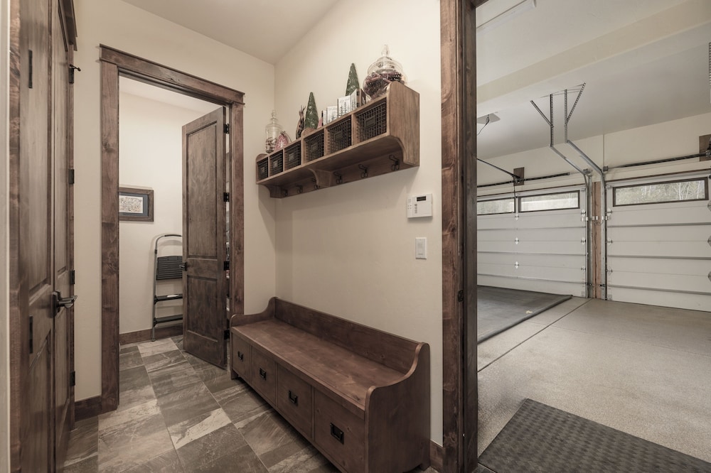 Summit Place At Lakota 4 Bedroom Townhouse by RedAwning - Property Image 24