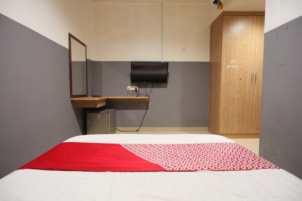 OYO 92988 City Room