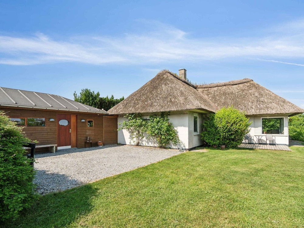 5 Star Holiday Home in Farso