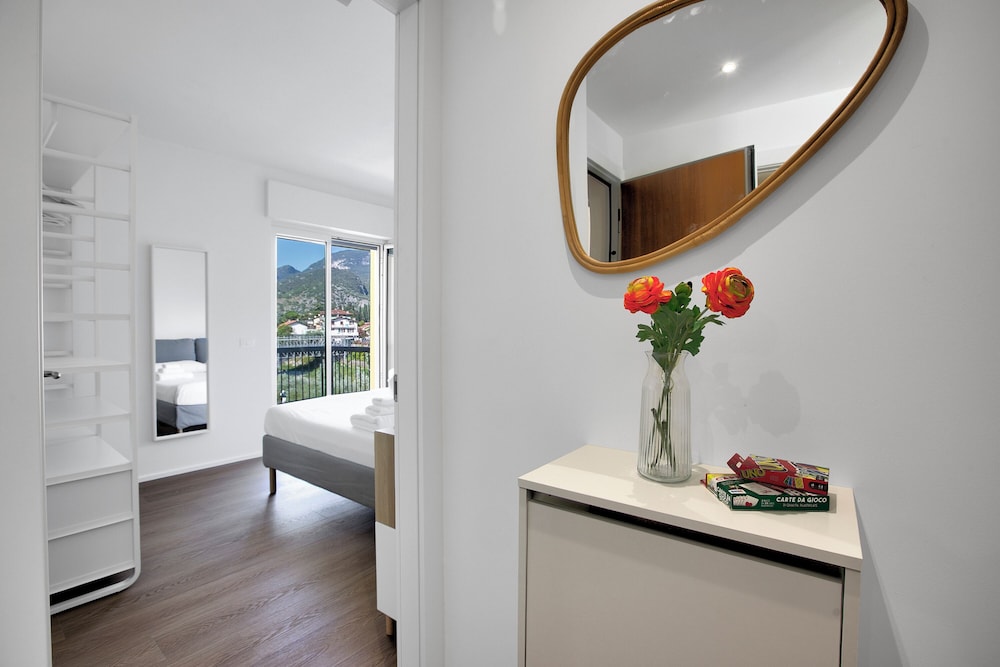 Ulivo and Magnolia Bike & River Apartment
