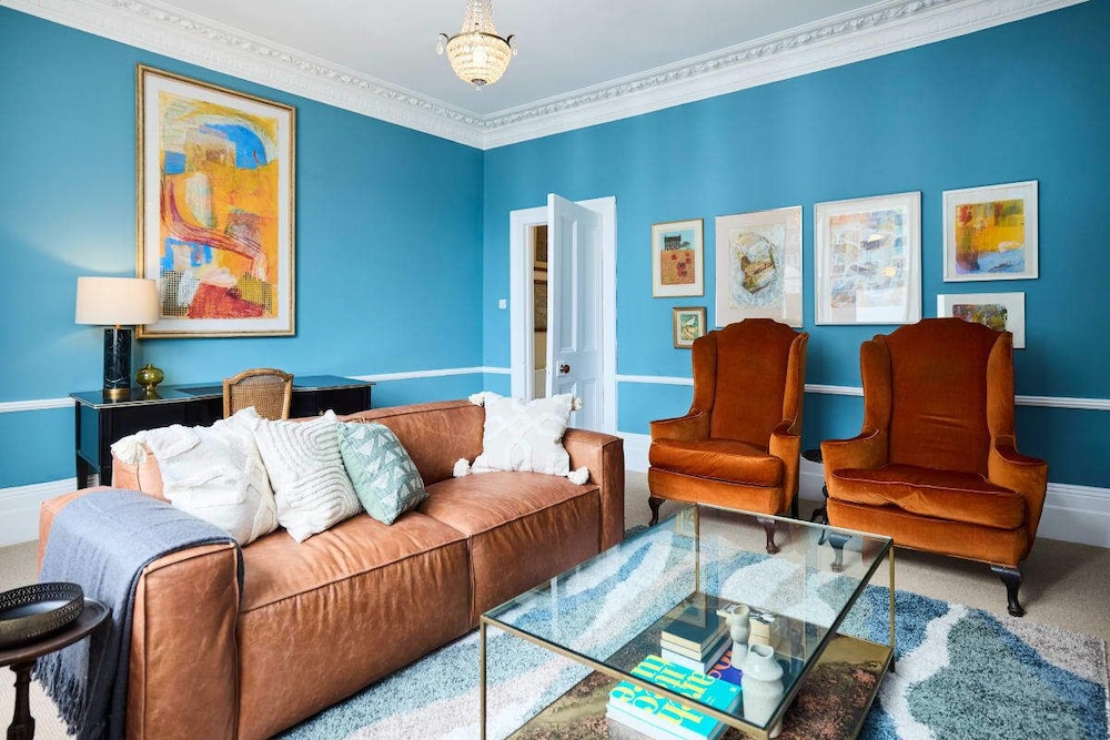 The Earl's Court Hideout - Lovely 4bdr House With Garden