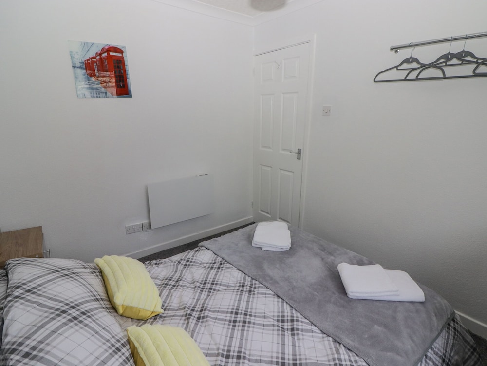 48 Gower Holiday Village