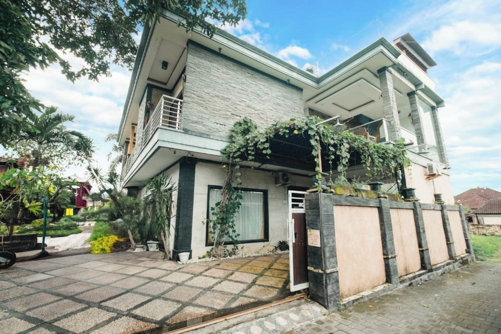 Aeena Homestay